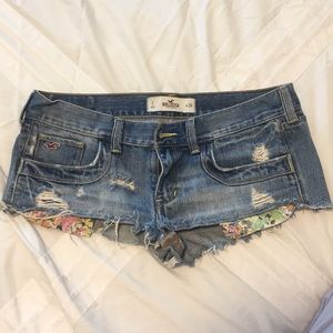 Hollister Jean Shorts